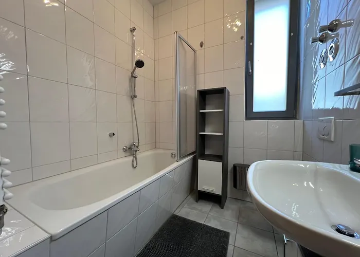 Balkon, Zentral, Modern, *